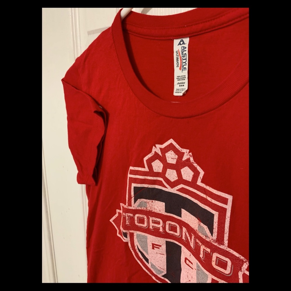 TFC Distressed Logo T-Shirt - Picture 2 of 2
